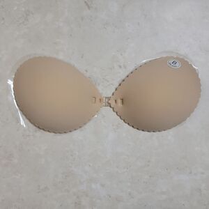 Self Adhesive Bra B Cup Backless Seashell Scallop Nude
